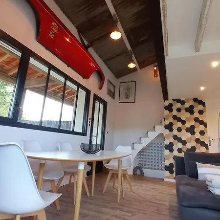 Dom wakacyjny L'atelier Du Clos Avec Jacuzzi *