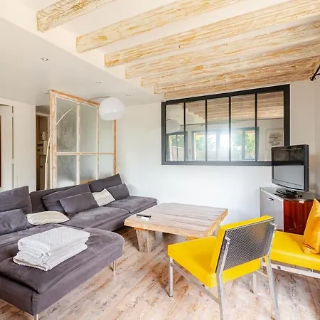 Сasa de vacaciones L'atelier Du Clos Avec Jacuzzi *