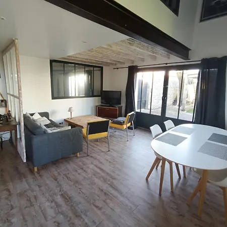 L'atelier Du Clos Avec Jacuzzi Сasa de vacaciones